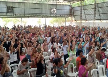 Comunidade Católica Deus Existe promove Réveillon de fé e adoração