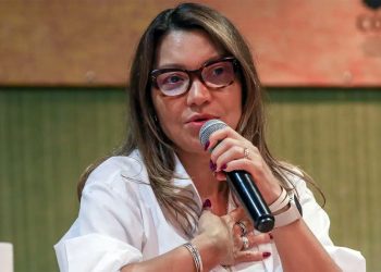 Popularidade de Janja em queda deixa PT em alerta