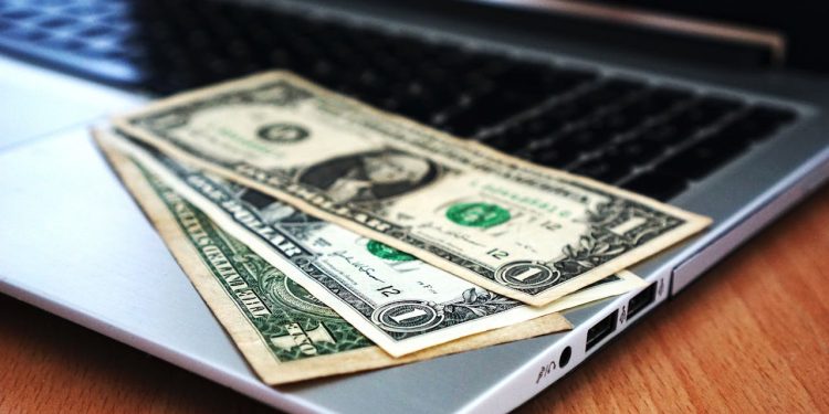 Dólar alto: o peso da desvalorização na vida dos brasileiros