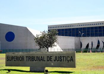 Um Estado que serve, protege e ajuda a transgressão