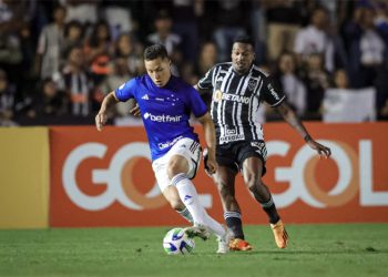 Cruzeiro e Atlético-MG se enfrentam em clássico nos EUA antes do Mineiro