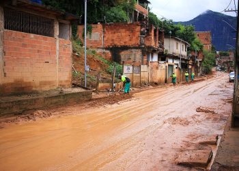Fabriciano busca recursos para a reconstrução de áreas atingidas pelas enchentes
