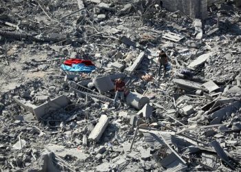 Israel e Hamas selam acordo para cessar-fogo em Gaza