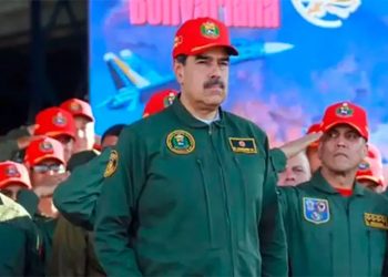EUA dobram recompensa por Maduro após posse contestada na Venezuela