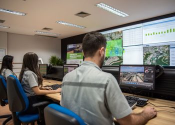 Central de Monitoramento da Usiminas reúne sistemas para gestão ambiental na indústria