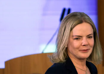 Gleisi Hoffmann vira ministra do governo Lula