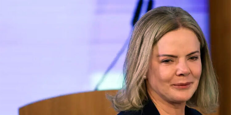 Gleisi Hoffmann vira ministra do governo Lula