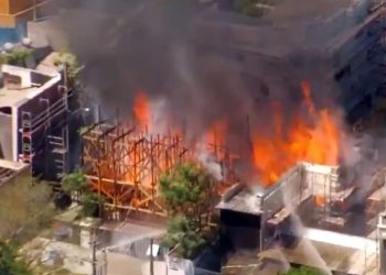 Incêndio de grandes proporções atinge estúdios da Globo