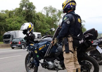 Nova 381 apoia PRF na Operação Carnaval