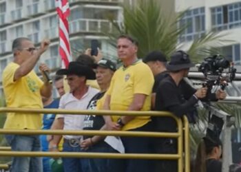 Bolsonaro se considera um problema para o sistema, “vivo ou morto”