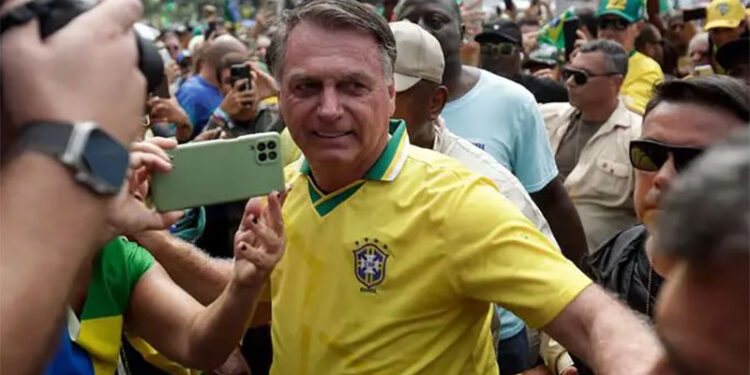 Imprensa internacional repercute julgamento de denúncia contra Bolsonaro