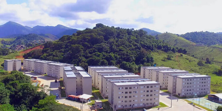 Fabriciano lança programa habitacional e garante mais 500 moradias populares