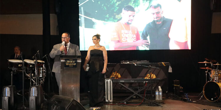 Glamour e reconhecimento marcam a 13ª Edição do Baile MaisVip em Ipatinga