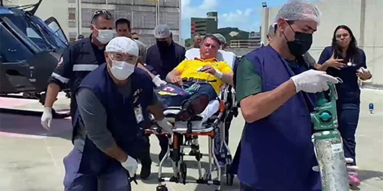 Hospital divulga quadro clínico de Bolsonaro após internação de urgência em Natal