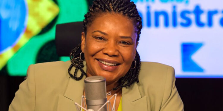 Ministra de Lula terá que explicar indícios de irregularidades na gestão dos recursos