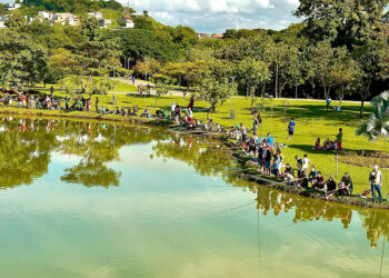 Pescando no Parque reúne milhares de pessoas em Ipatinga