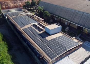 FSFX investe em energia solar e reforça compromisso com práticas de ESG