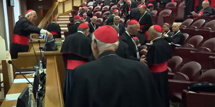 Conclave se aproxima: cardeais finalizam preparativos em Roma para eleição do novo Papa