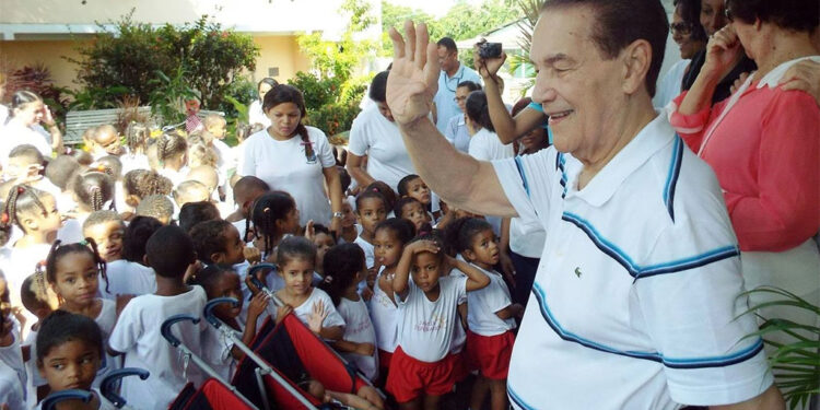 Divaldo Franco morre aos 98 anos e deixa legado de amor, espiritualidade e solidariedade
