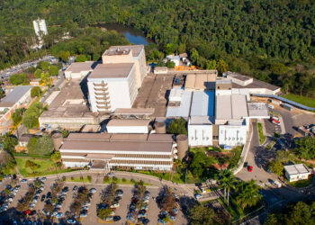 FSFX abre vagas em diversas áreas com benefícios atrativos