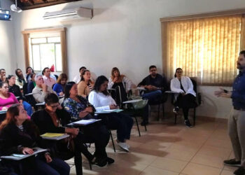 Imersão em liderança capacita gestores das escolas municipais de Timóteo