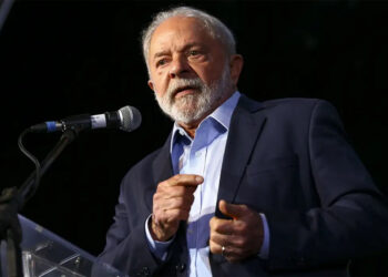 Presidente Lula passa mal e cancela agenda após tontura