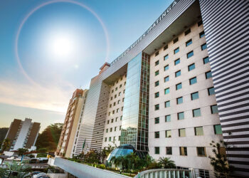 San Diego Suítes celebra 23 anos como referência em hospitalidade no Vale do Aço
