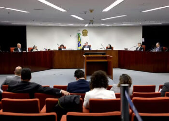 Defesas contestam acusações de golpe contra militares no Supremo
