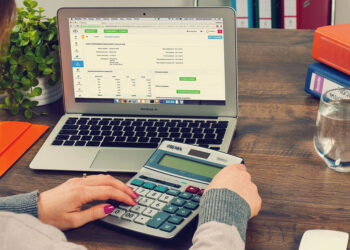 Será que sua empresa fatura pouco ou você que está gastando muito?