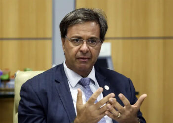 Polícia Federal prende ex-ministro de Bolsonaro em Recife