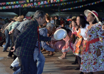 Ipatinga celebra tradição junina com alegria no 18º Arraiá do Ipaneminha