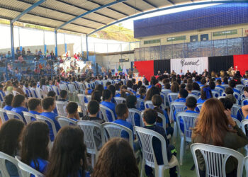 Estudantes de Timóteo e Fabriciano celebram formatura no Proerd 2025