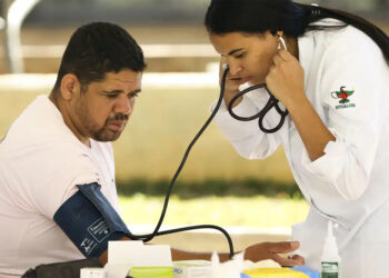 Planos de saúde vão atender pacientes do SUS a partir de agosto; entenda