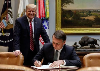 Bolsonaro comemora apoio de Trump: “Obrigado por existir”