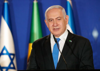 Deputado tenta barrar sobrevoo de Benjamin Netanyahu pelo Brasil