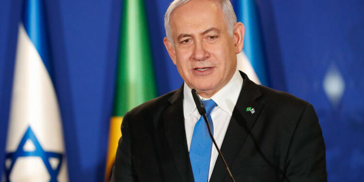 Deputado tenta barrar sobrevoo de Benjamin Netanyahu pelo Brasil
