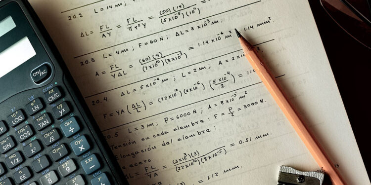 Matemática é ciência exata, não perdoa e nem aceita manipulações
