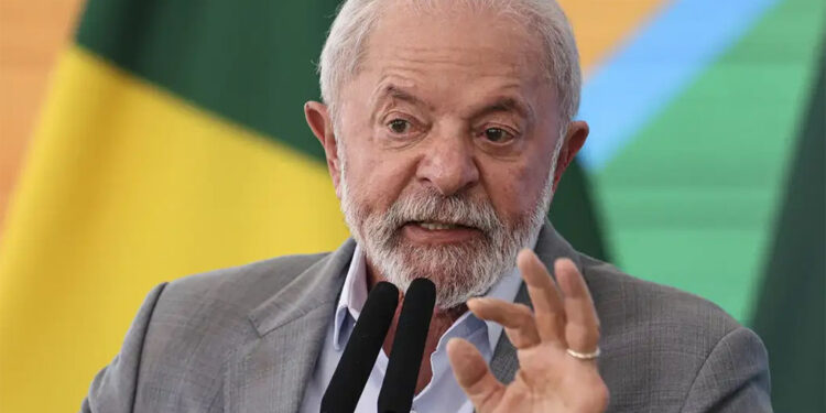 Lula reclama de salário de R$ 46 mil “Não é fácil a vida”