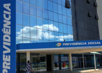 INSS suspende contrato com a Crefisa