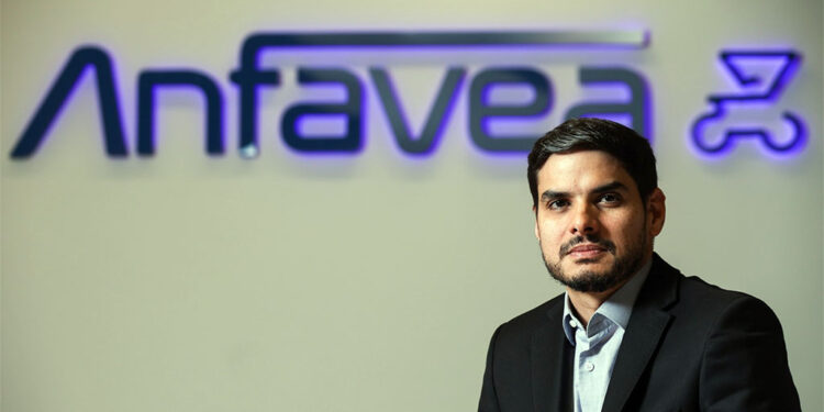 Presidente da Anfavea será Presidente de Honra do Seminário Internacional Frotas & Fretes Verdes 2025