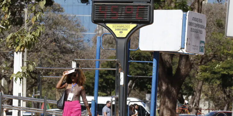 Inmet emite alertas vermelho e laranja para baixa umidade do ar