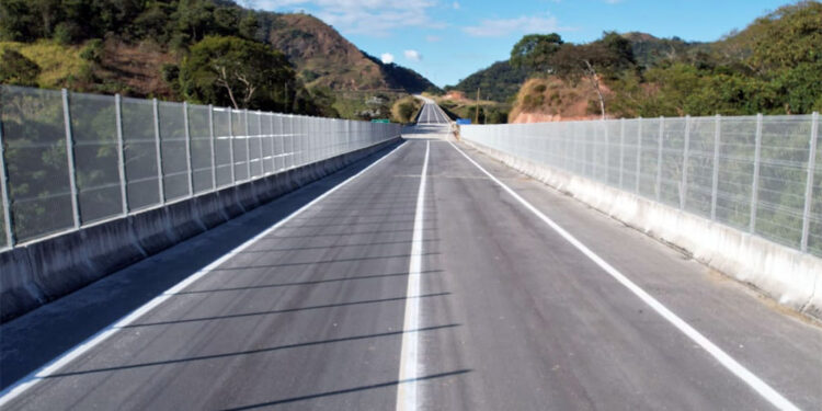 Viaduto da Prainha é reaberto após cinco anos de interdição na BR-381