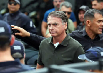 Bolsonaro é diagnosticado com câncer de pele