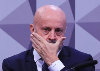 André Mendonça vota para manter prisão de suspeitos por fraude no INSS