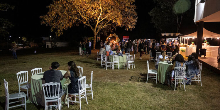 Série Música no Jardim promove mais um show gratuito no Centro de Memória Usiminas