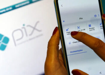 Banco Central limita transferências via Pix e TED