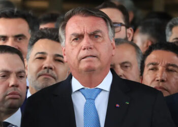 STF inicia julgamento de Bolsonaro e outros sete; acompanhe ao vivo