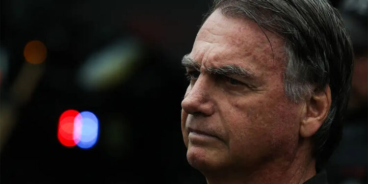 STF declara fim de processo e libera início do cumprimento de pena por Bolsonaro