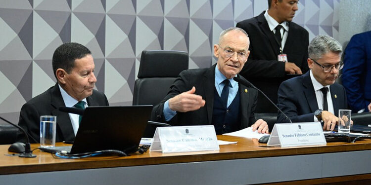Petista é eleito presidente da CPI do Crime Organizado