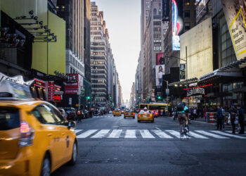 As eleições em Nova York e o Rio de Janeiro